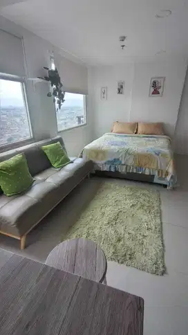 Disewakan unit studio premium tipe besar view kota bagus siap huni