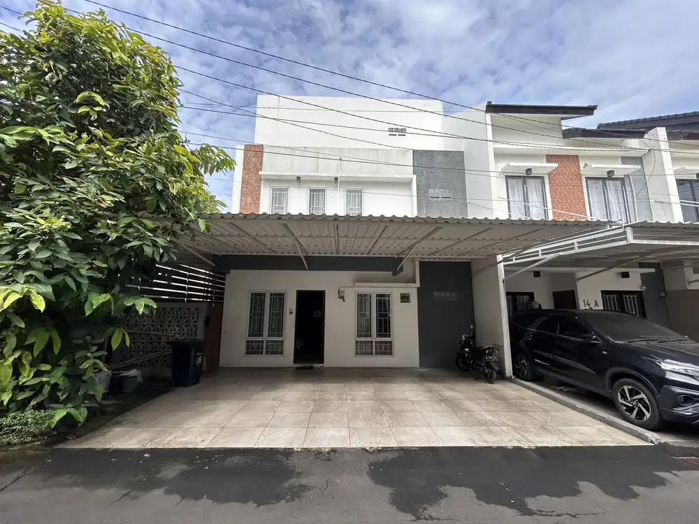 Rumah Rapih Siap Huni Dalam Cluster Akses 2 Mobil