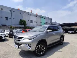 Pajak Panjang - Toyota Fortuner 2.4 G Solar-MT 2017
