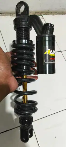 Shok tabung bisa disetel
