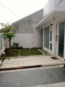 Di jual  rumah siap huni dekat GOR citra  Cikutra bandung
