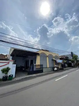 RUMAH KOST MURAH PINGGIR JALAN RAYA KEDAWUNG DEKAT SUHAT MALANG