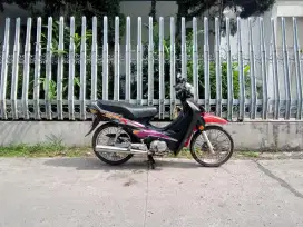 Honda Astrea Supra x
