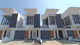 RUMAH VILLA 2 LANTAI SIAP HUNI DEKAT BNS