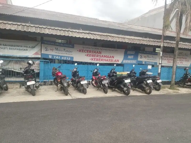 Dijual RUANG BIMBEL - STRATEGIS, DEKAT UNPAM