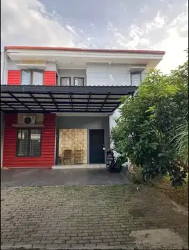 Rumah huk siap huni De Latinos BSD akses mudah
