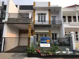 Di Jual rumah di Raffles Hills Cibubur