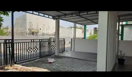 Di sewakan hook dekat Tol Klodran bisa 2 mobil