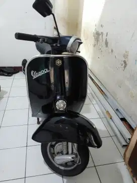 vespa bajaj deluxe tahun 78