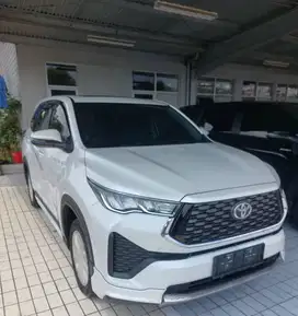 Zenix 2.0 V CVT Hybrid Modelista RSE 2025 PEMAKAI LANGSUNG