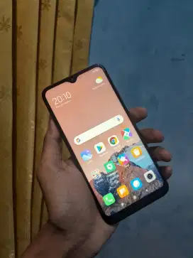 Redmi 8 ram 4/64gb no minus