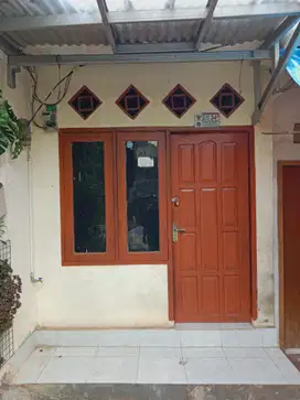 Rumah Mungil 30M² DEKET Puskesmas Cuma 150jt Di Kp'Makasar-JKT TMR