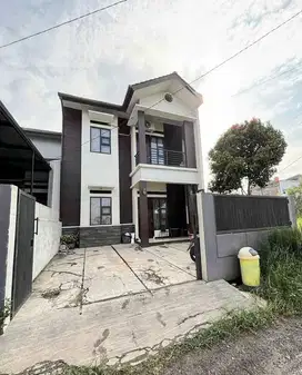 DIJUAL UNIT RUMAH  2 LANTAI AREA PANYILEUKAN KOTA BANDUNG