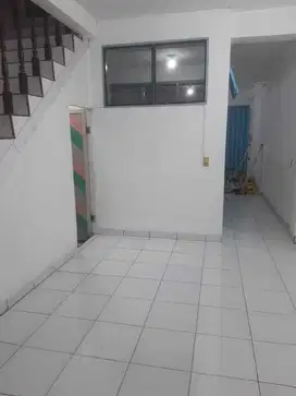Disewakan rumah dalam komplek siap huni dekat ayahanda sekip Adam mali