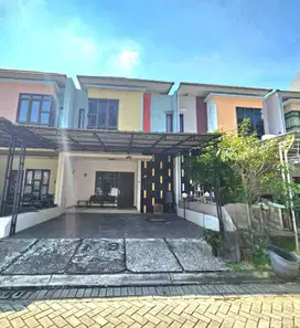 Dijual murah Rumah 2 lantai siap huni di cluster metland cakung jakart