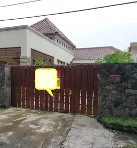 Rumah Komplek Pasar Minggu Bisa Kantor