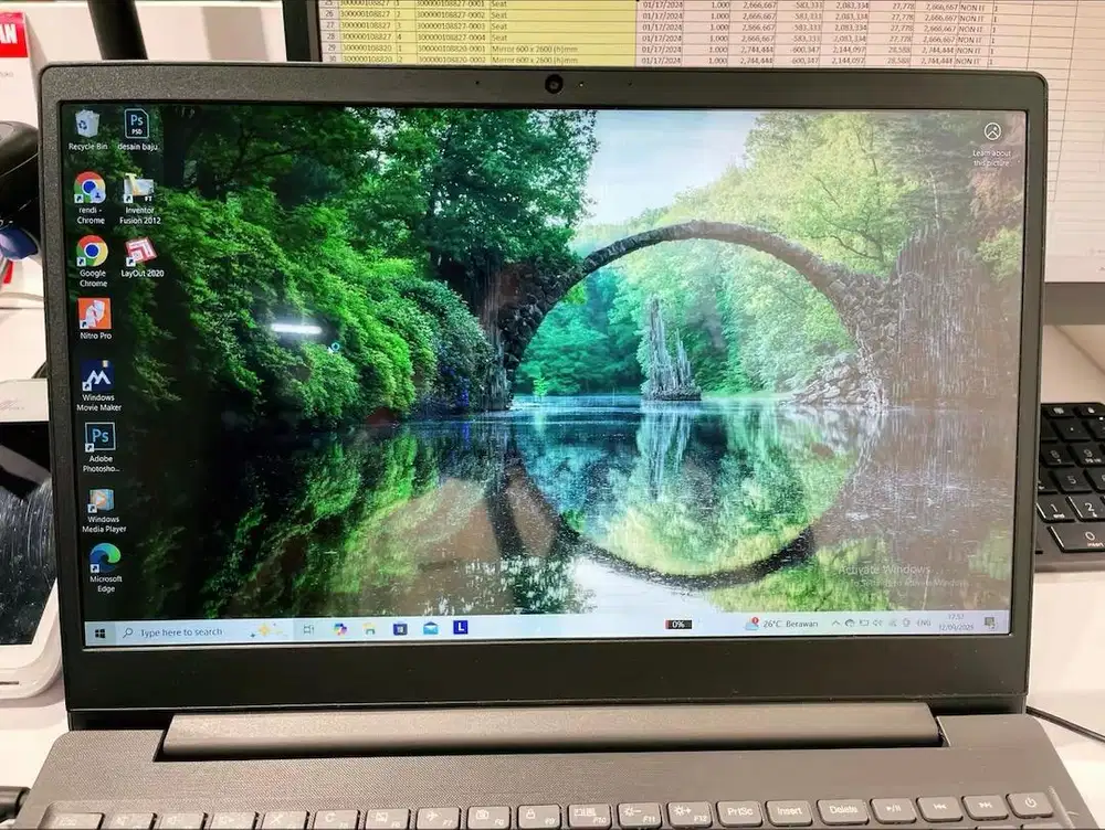 Laptop Lenovo 82C7 AMD Ryzen 33250U 8GB (15”)