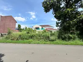 Tanah di samping kantor Lurah Sepanjang Jaya Rawa Lumbu