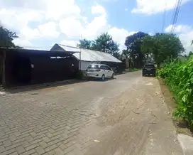 Tanah Premium Dekat Exit Tol Trihanggo di Jl. Jambon