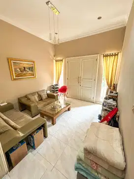 Dijual Rumah Bagus di Pantai indah Kapuk. semi furnish