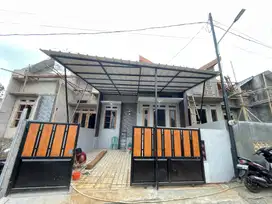 Ready siap huni free pagar dan canopi..