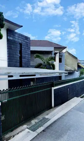 Dijual Rumah Kost Lux Ekslusif Aktif Di Tubagus Ismail Dago Bandung