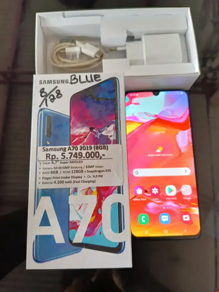 SAMSUNG A70 8/128