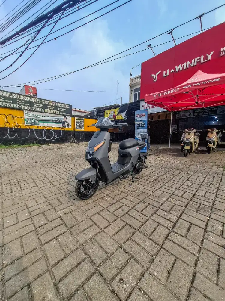Sepeda Listrik Uwinfly D65 Hitam Bergaransi Resmi dan Original