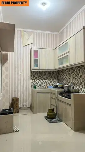 Dijual Cepat Rumah 3 Kamar Tidur di Bukit Golf Cibubur