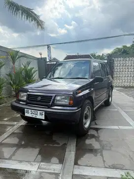 Suzuki Escudo JLX 1996