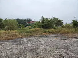 Ttanah komersial di Raya Ahmad Yani Surabaya