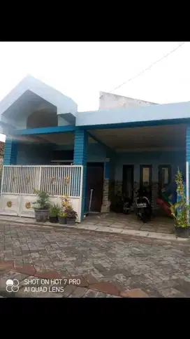 Dijual Rumah SHM siap Huni Lokasi Sememi Baru