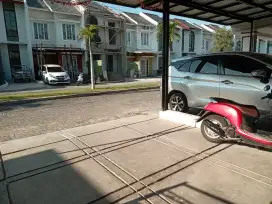 Di Sewakan Rumah 2 Lantai Full Furnish