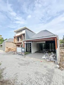 Rumah Baru Modern Minimalis Timur Kampus UII Jalan Kaliurang, Pucangan