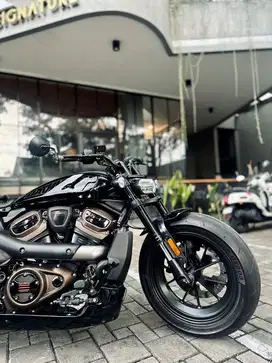LIKE NEW Harley Davidson Sportster S 2023 FP 48 72 dyna fatbob bmw rg