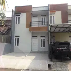 Dijual rumah 2 lantai di perumahan limus pratama regency