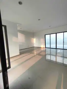 DIJUAL RUMAH PIK 2 CLUSTER SIMPRUG RESIDENCE!