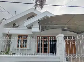 RUMAH MURAH  HARGA BU TURUN HARGA DEKAT KERTAJAYA DI DHARMAHUSADA