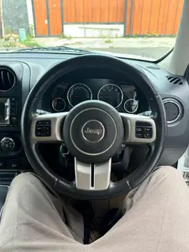 Jeep Grand Cherokee 2011 Bensin