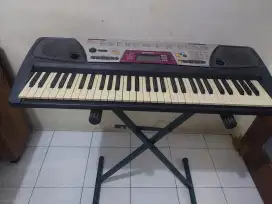 Jual keyboard yamaha second type PSR - 172 Komplit
