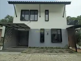 Rumah Cantik Siap Bangun 2 Lantai di Ciganjur Jagakarsa
