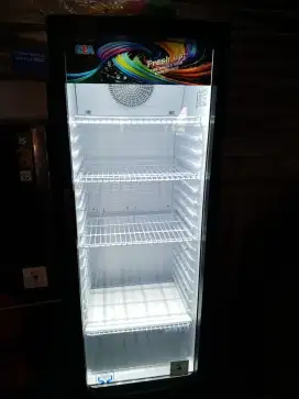 Showcase GEA 5 rak
