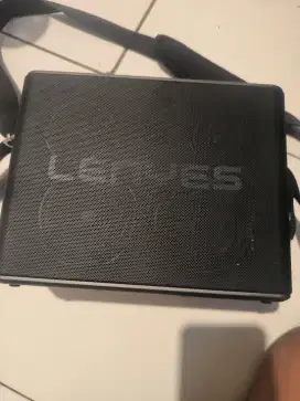 Speaker lenyes mulus