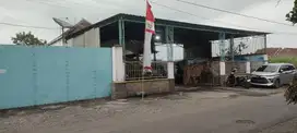 Di jual gudang + rumah murah mojokerto