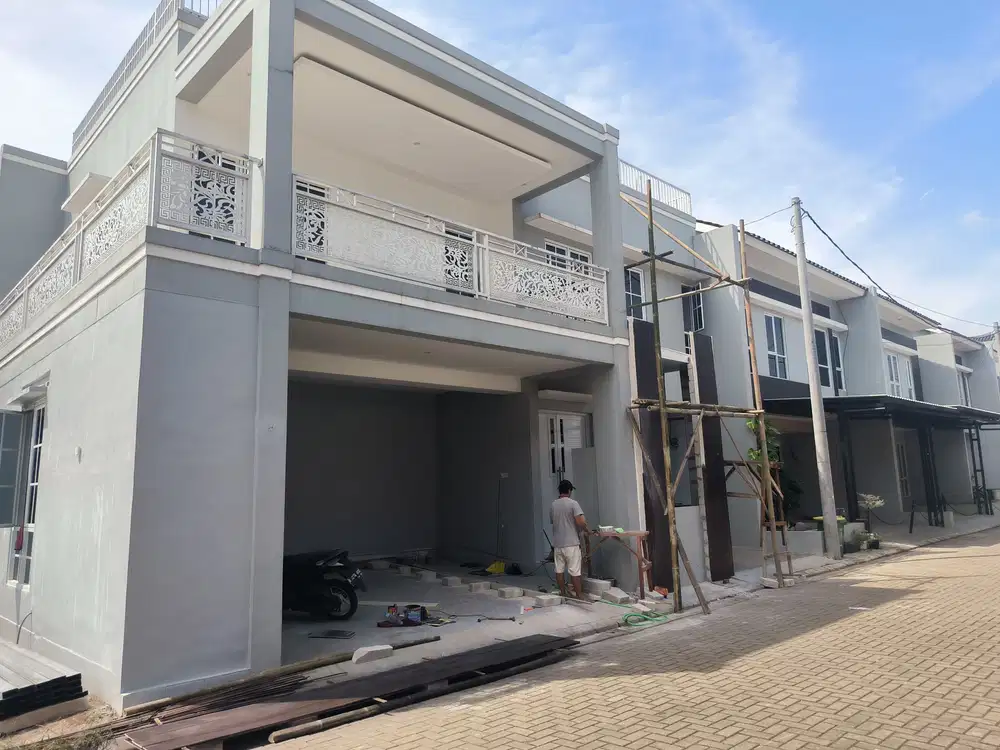 Rumah Town House Pondok Gede