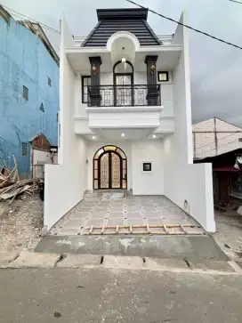 Dijual Rumah Cantik 4 Kamar Tidur Strategis Dijagakarsa