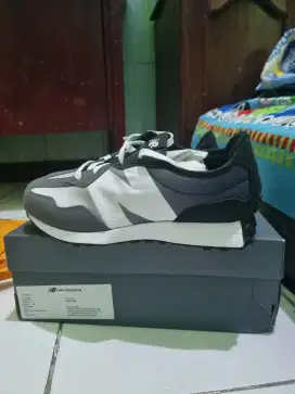 Sepatu New Balance