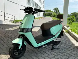 Viar nx motor listrik 2024 pastel mulus km gak sampai 100