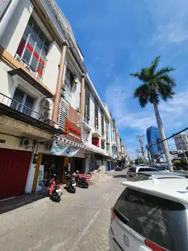Dijual ruko simpang darmo permai selatan hadap jalan raya