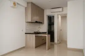 Spesialis 2 Bedroom Semi Furnished Apartemen Bassura City Free IPL